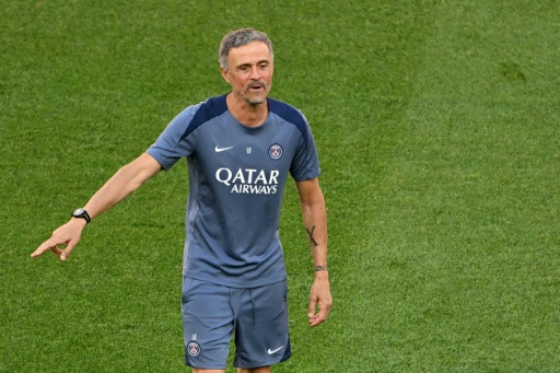 PSG retorna aos treinos sem jogadores da Copa do Mundo
