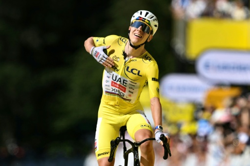 Pogacar gana su tercera etapa en este Tour y refuerza su maillot amarillo