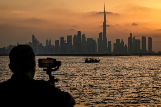 شرطة دبي تطلق خدمة توصيل مفقودات عُثر عليها لأصحابها في كافة الإمارات