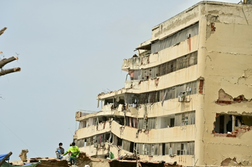 Many highrise buildings that once lined La Guaira’s coast have since been flattened, or are severely damaged