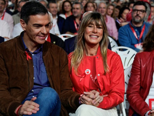 Court confirms graft trial for Spanish PM's wife