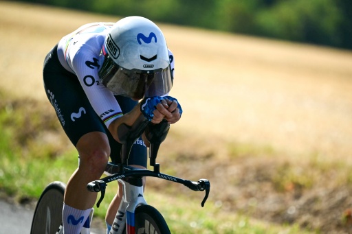 La suiza Marlen Reusser gana la crono del Tour femenino y se endosa el maillot amarillo