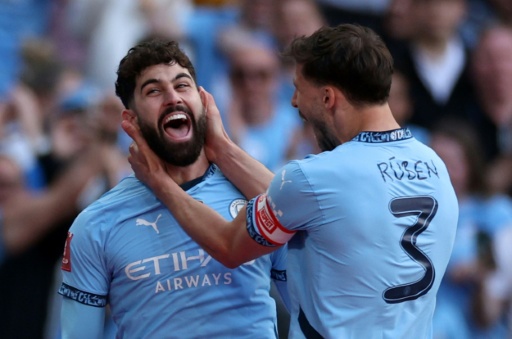 Josko Gvardiol signs new five-year deal at Man City