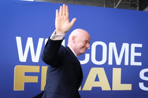 Infantino fait marche arrière sur les investissements privés à la Fifa