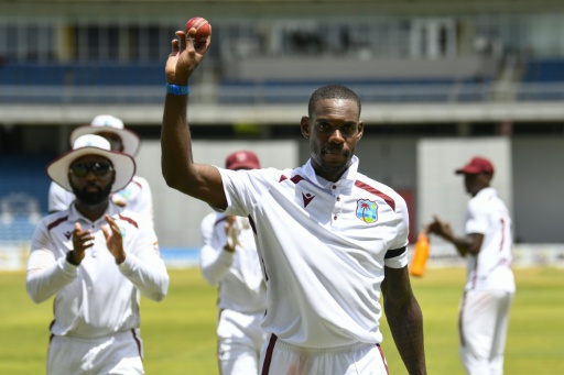 West Indies lead Pakistan by 155 at close of third day