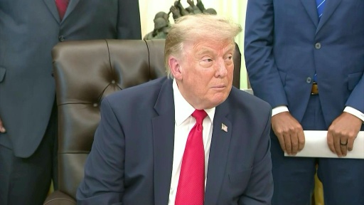 Trump avertit qu'il va frapper "très fort" l'Iran