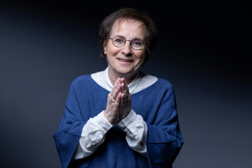 Marie Paule Belle, Parisienne rebelle