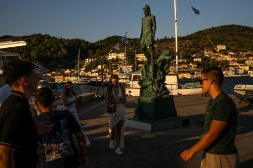 Ilha de Ulisses espera onda de turistas após estreia de filme de Nolan