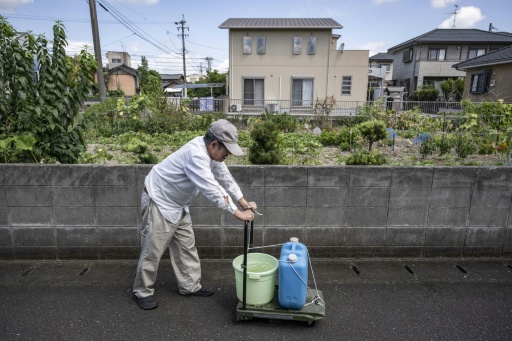 As of Friday, around 4,500 households across Kumamoto still had no electricity — Yuichi YAMAZAKI / AFP