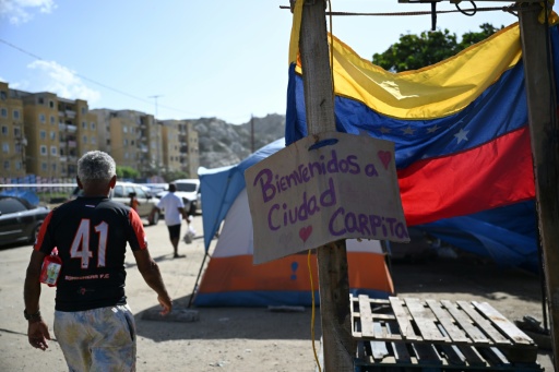 'Bem-vindos à Ciudad Carpita': a vida dos refugiados após terremotos na Venezuela
