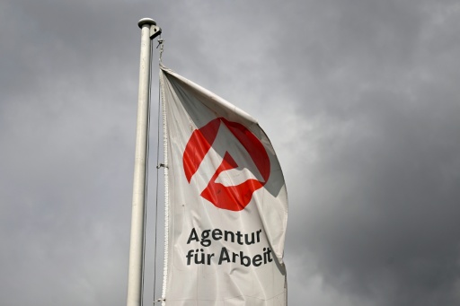 Weniger Stellenabbau: Arbeitsmarkt stabilisiert sich laut Ifo-Institut leicht