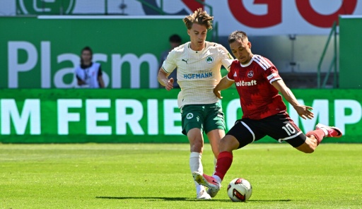 Traumstart für Klose: Nürnberg gewinnt 277. Frankenderby