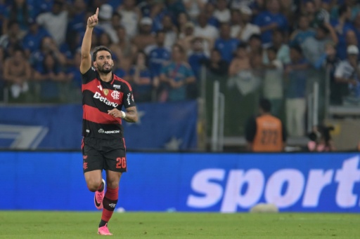 Lucas Paquetá rescata empate de Flamengo ante Cruzeiro en octavos de la Libertadores