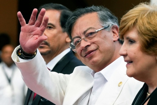Petro anuncia despedida pública da presidência antes da posse do sucessor