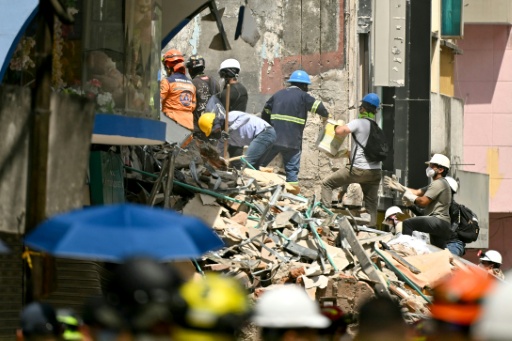 Colômbia ainda busca centenas de desaparecidos após forte terremoto