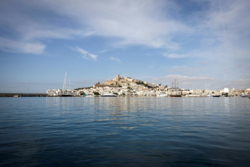 La policía española desarticula una red criminal especializada en tráfico de migrantes en el Mediterráneo