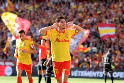 Ligue 1: débuts en fanfare pour Lens, la bonne opération pour Lyon