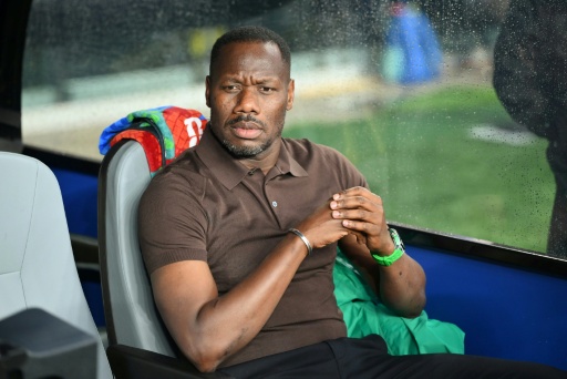 Senegal anuncia demissão do técnico Pape Thiaw