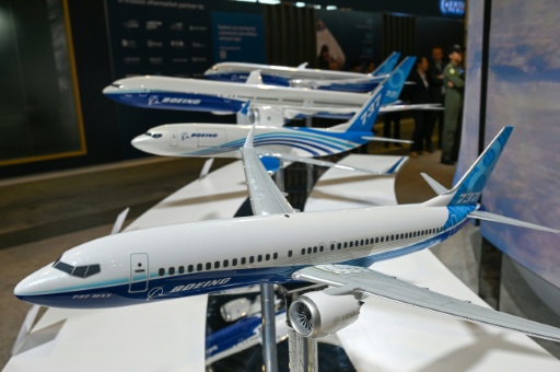 737 MAX 7 da Boeing obtém certificação após vários anos de atrasos