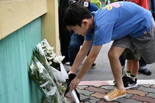 Una niña herida muere y eleva a ocho los fallecidos por el tiroteo en escuela tailandesa