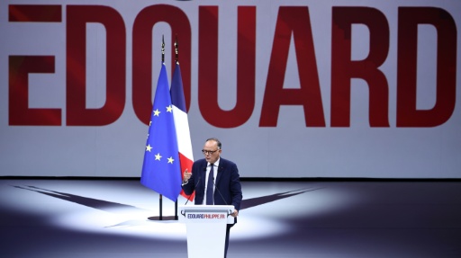 Édouard Philippe en meeting à Paris le 5 juillet 2026
