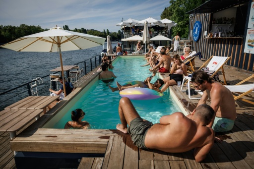 Parisiens aisés cherchent plages privées "comme à Saint-Tropez"
