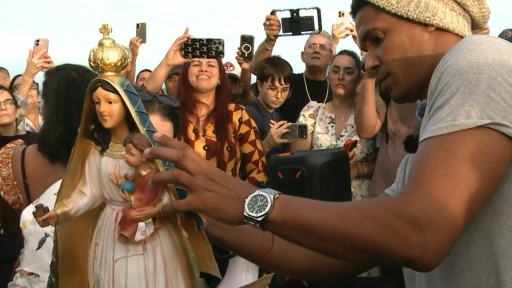 Un dissident cubain rencontre la diaspora après son exil à Miami — Jesus OLARTE / AFP
