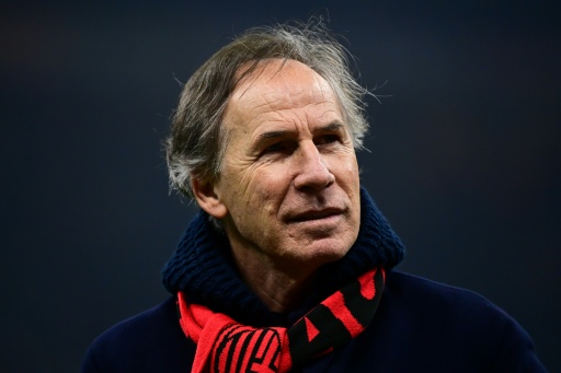 Camisa do Milan terá patch em homenagem a Baresi durante toda a temporada