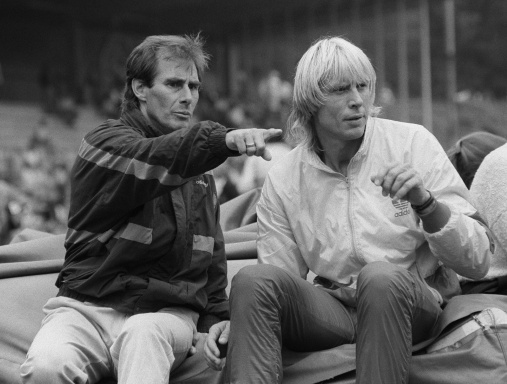 Ecker-Rosendahl und Henkel würdigen Trainer Osenberg