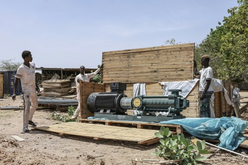 The government launched a project in Biteha, 35 kilometres (22 miles) from Abeche, where several boreholes have tapped into the groundwater to supply two water towers in the city — Daniel BELOUMOU OLOMO / AFP