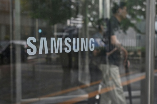 Why are tech stocks tanking?