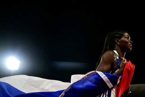 Hilary Kpatcha médaillée de bronze au saut en longueur aux Euros d'athlétisme, le 16 août 2026 à Birmingham — Ben STANSALL / AFP