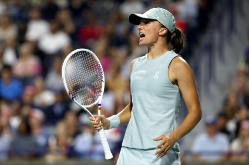 Swiatek vence Svitolina e vai à final do WTA 1000 de Toronto, sua primeira do ano