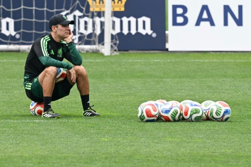 Rafa Márquez fará estreia como técnico do México em amistosos contra Colômbia, Peru e Chile