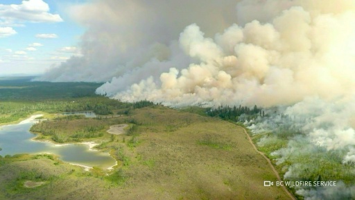 Feux de forêt dans l'ouest du Canada: l'état d'urgence déclaré
