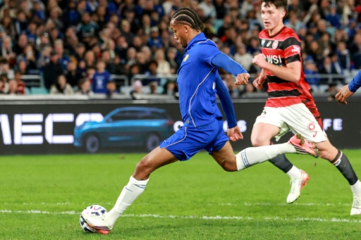 'Very hungry' Joao Pedro impresses new Chelsea manager Alonso