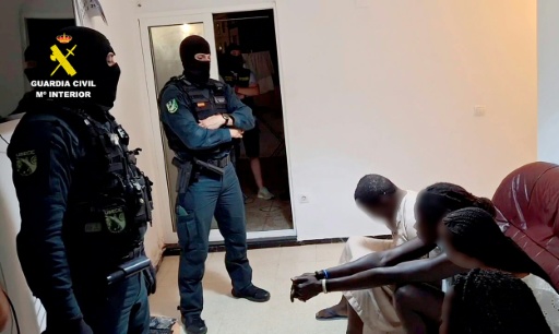 Policia espanhola desmantela rede acusada de tráfico de meninas migrantes