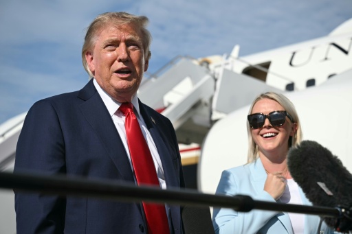 Outgoing White House press secretary to join pro-Trump political group
