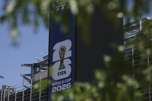 Cidades-sede da Copa do Mundo cobram milhões de dólares que a Fifa teria prometido