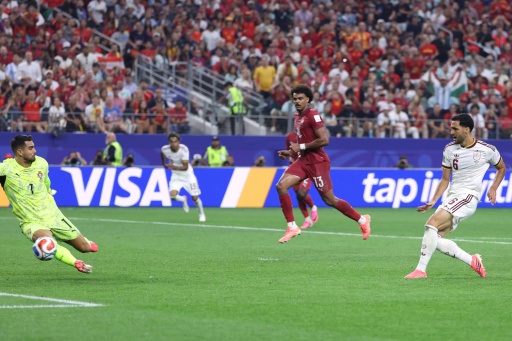 Mikel Merino scores to send Spain into the last eight of the World Cup