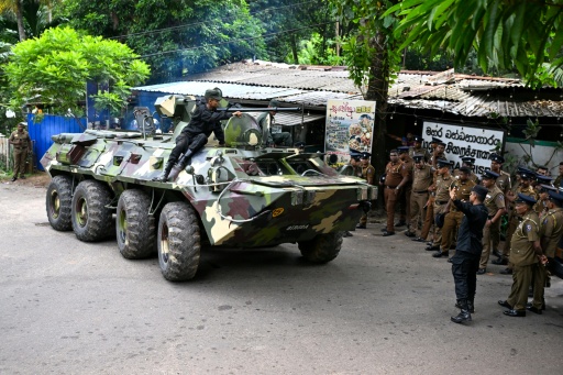 Sri Lanka deploys troops after prison riot