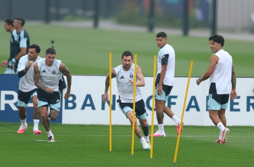 El astro argentino Lionel Messi en la última práctica de Argentina antes de la final del Mundial ante España en el centro de entrenamiento Columbia Park, en Morristown, Nueva Jersey, el 18 de julio de 2026 — PATRICIA DE MELO MOREIRA / AFP