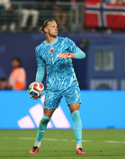 'Podemos parar qualquer um', diz goleiro da Noruega antes de jogo contra o Brasil