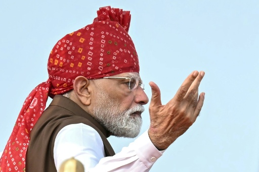 Inde: en réponse à la fronde étudiante, Modi annonce des cours gratuits de préparation aux concours