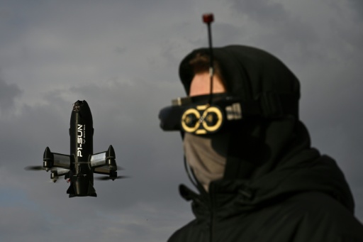 Test du drone intercepteur P1-Sun de la société ukrainienne Skyfall en Ukraine, le 19 mars 2026 — Genya SAVILOV / AFP