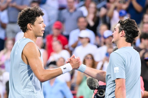 João Fonseca perde para atual campeão Ben Shelton, que vai às quartas do Masters 1000 de Montreal