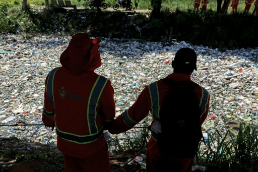 New plastic treaty document criticised for weaker ambition