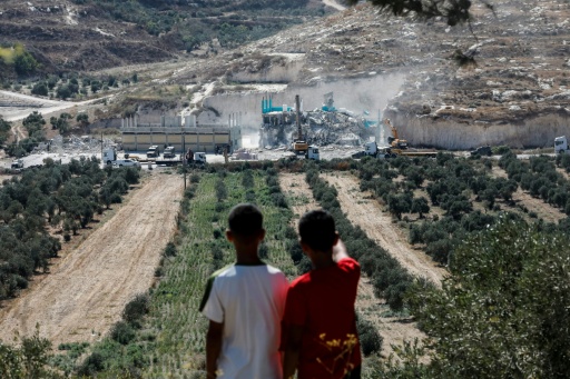 Una palestina pierde a su bebé tras quedar retenida en un control israelí, según unos paramédicos
