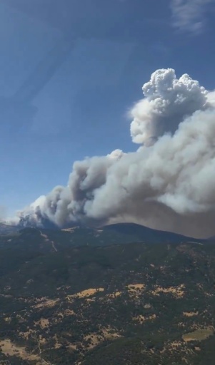 Spain's airforce took this shot of the forest fires southwest of Madrid — Handout / AFP