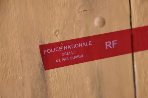 Detienen a la mujer que tenía cinco bebés muertos en su casa en Francia